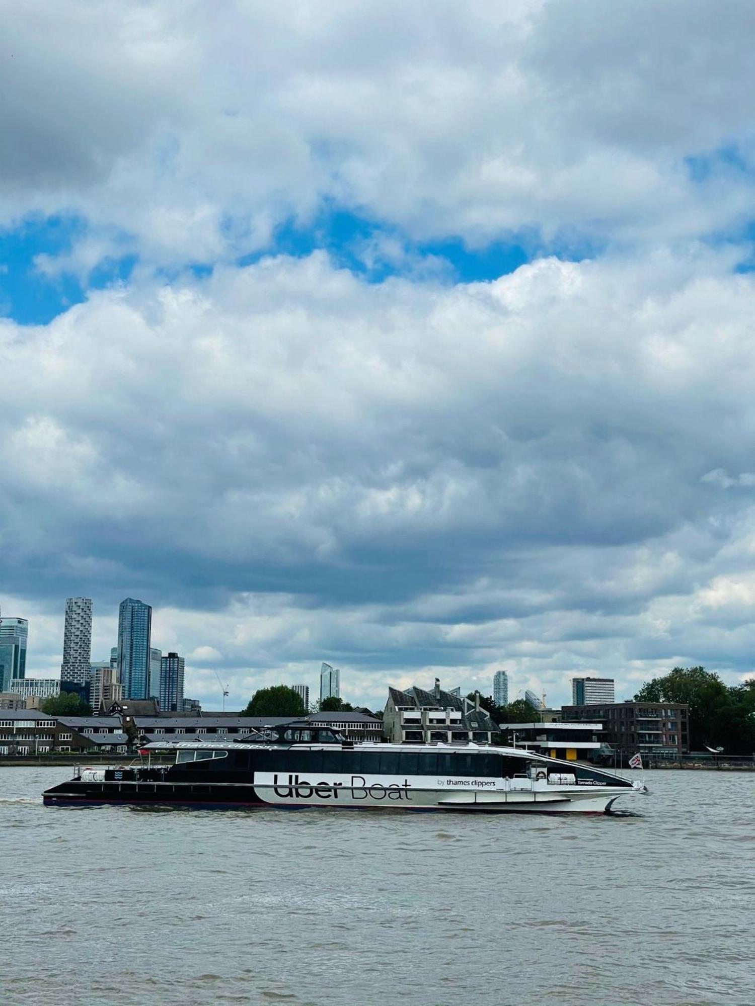 Greenwich Apartment With A River View & Balcony Near The 02 Arena & North Greenwich With Free Wifi & Fast Links Into Central London Exteriör bild